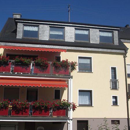 Ferienwohnung Burgblick Bullay Exterior photo
